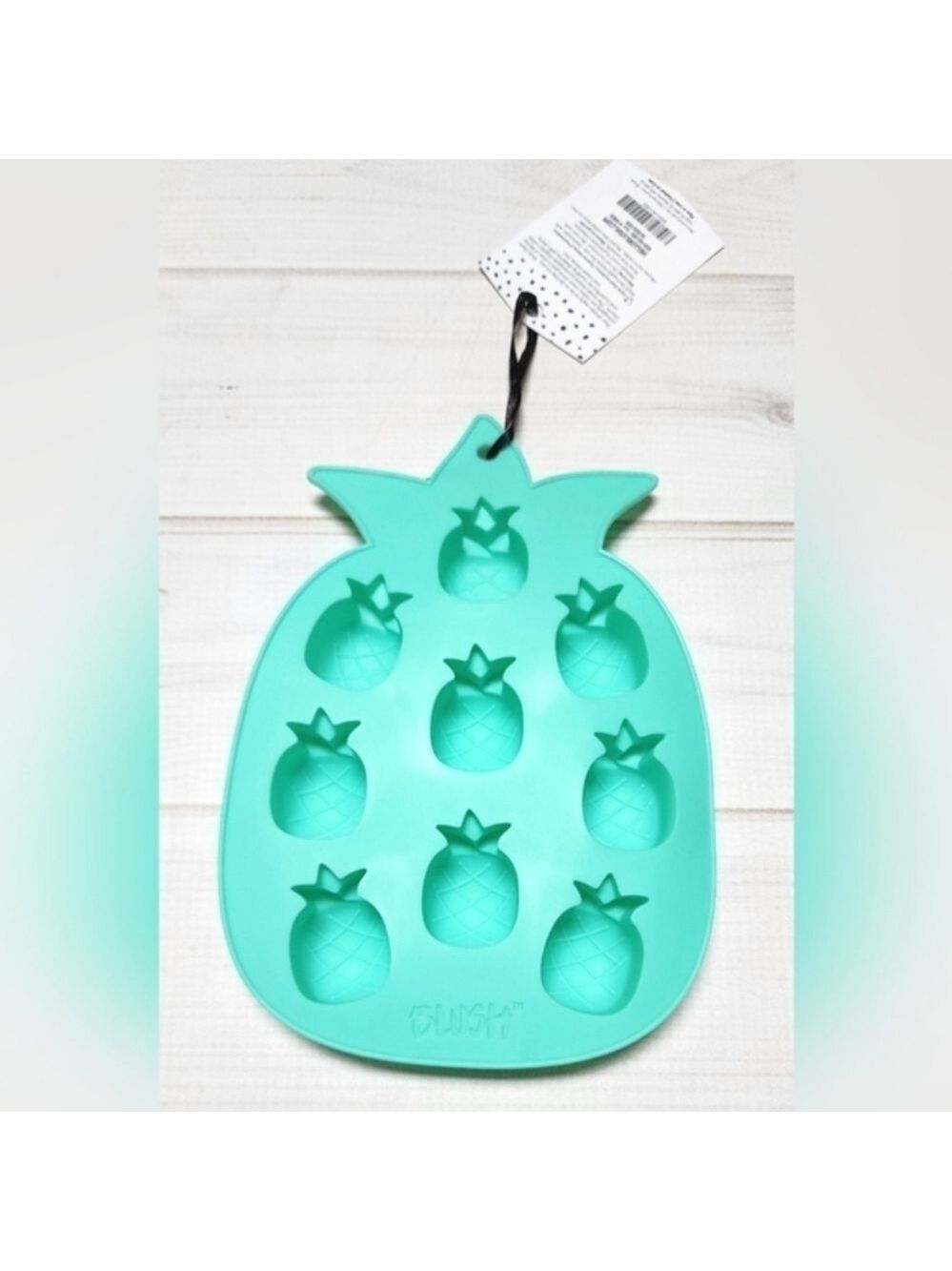 Silicone Mold Pineapple Ice Cube Tray - New With Tags
